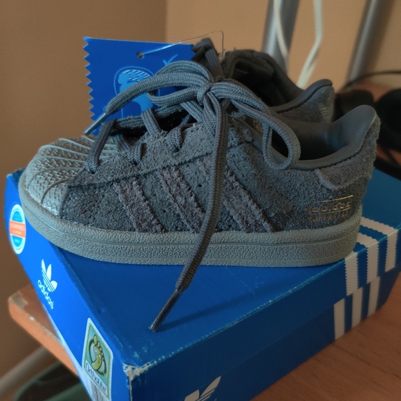 adidas gazelle silver green womens adidas Superstar ADV Shoes